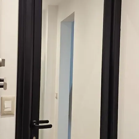 Main 4 Appartement *