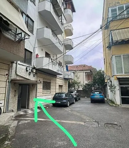 Main 4 * Tirana